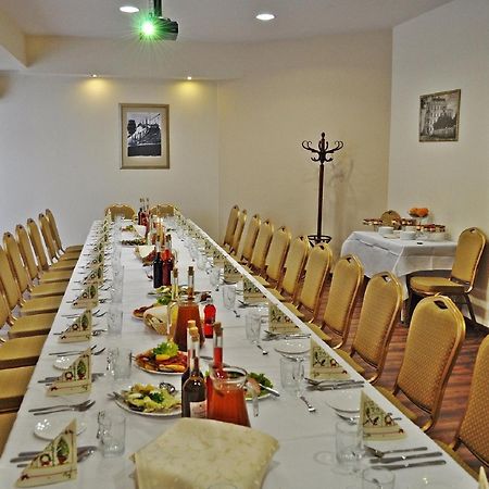 Hotel Renesans Zamość المظهر الخارجي الصورة