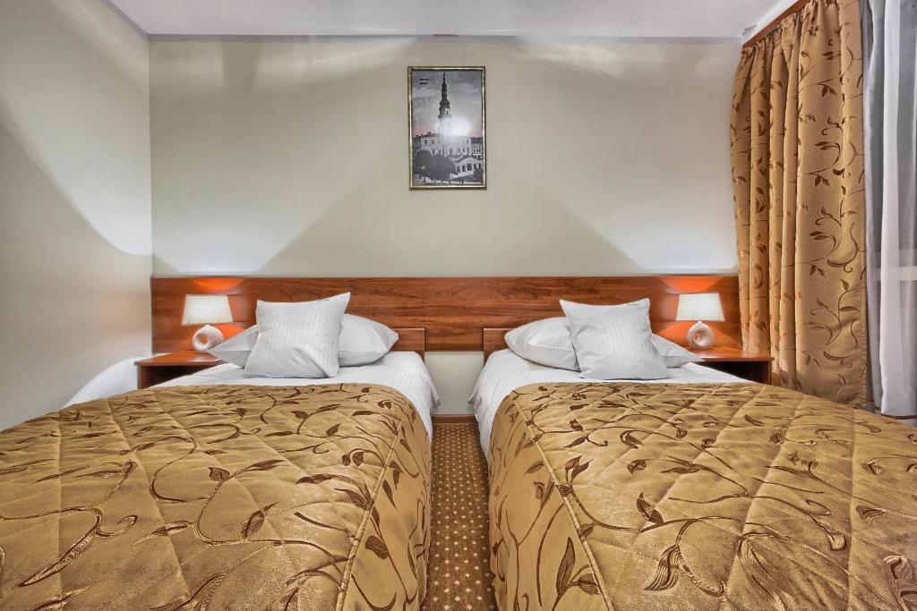 Hotel Renesans Zamość الغرفة الصورة